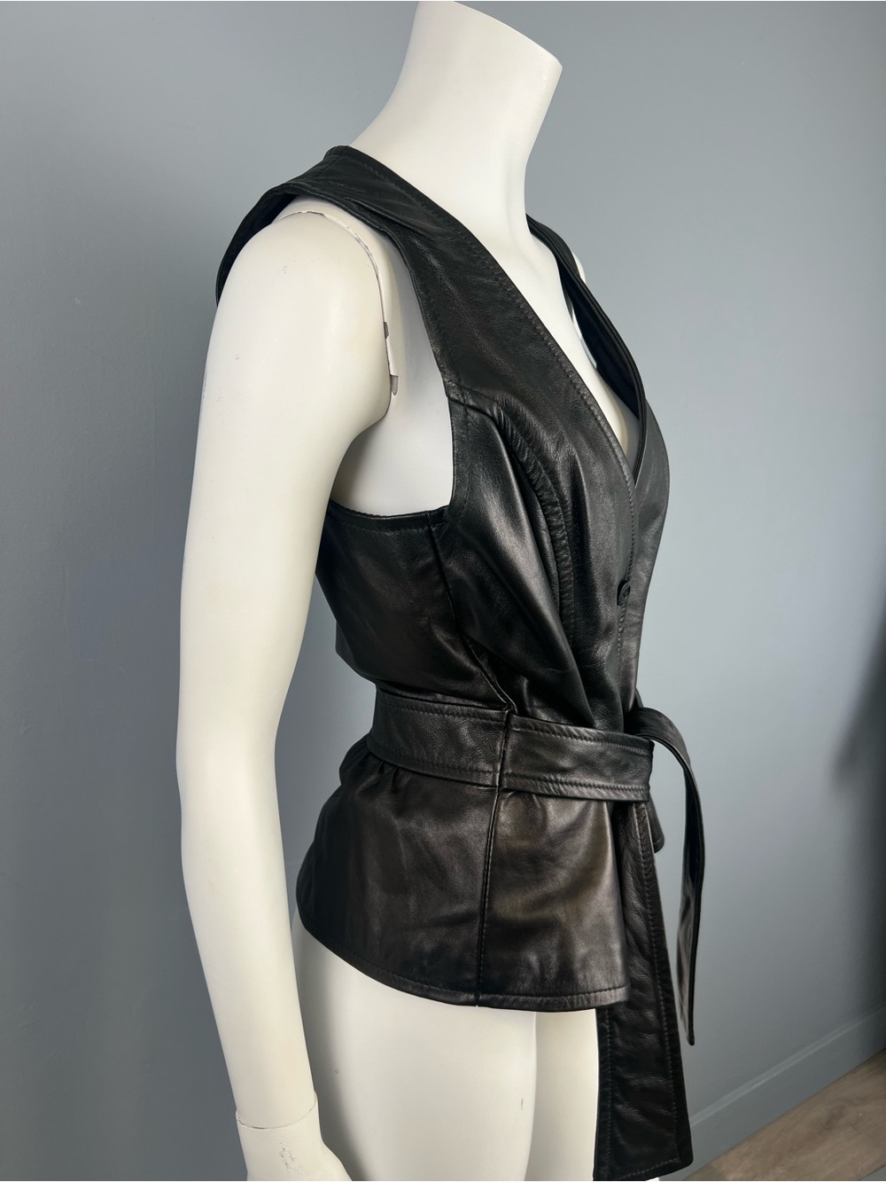 Vintage Danier Made in Canada Sleeveless Black Leather Belted Vest - Women
